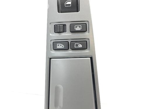 Used Right rear window switch BMW 7 (E65, E66, E67) 745 d (329 hp) 8397672