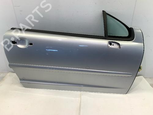 Used Right front door Right front door 39171882 39171882