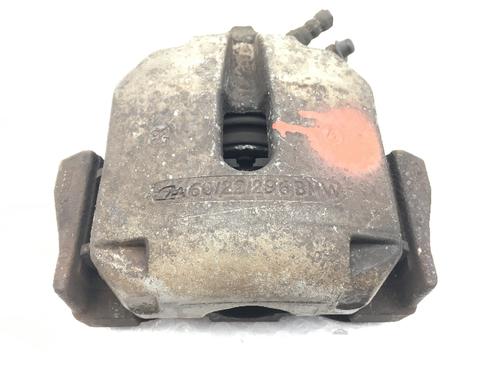 Used Right front brake caliper BMW 5 (E39) 520 i (170 hp) 14588359
