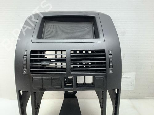Used Air vent Air vent VW POLO IV (9N_, 9A_) 1.2 12V (64 hp) 33944690 33944690