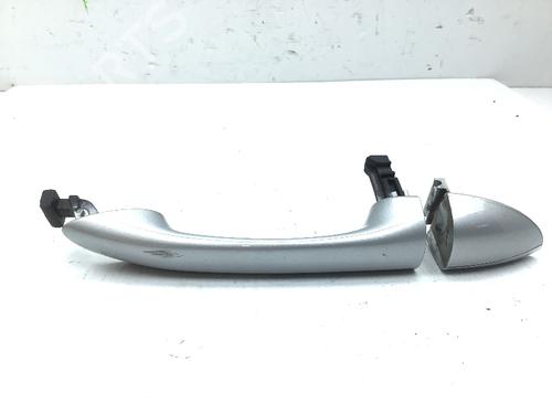 Used Front right exterior door handle MERCEDES-BENZ A-CLASS (W169) A 150 (169.031, 169.331) (95 hp) 22215836