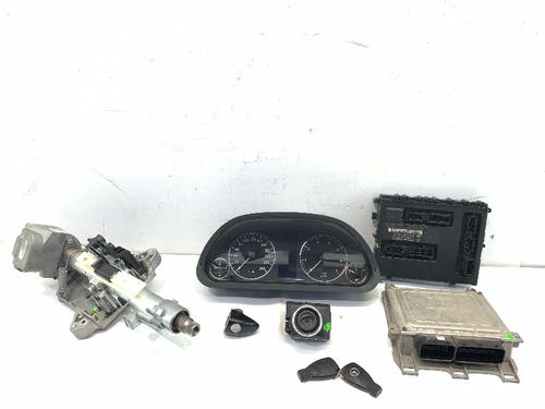Used Engine control unit (ECU) MERCEDES-BENZ A-CLASS (W169) A 170 (169.032, 169.332) (116 hp) 32472583