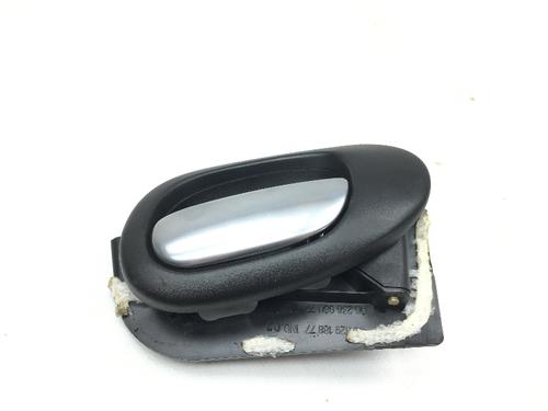 Front right exterior door handle PEUGEOT 206 CC (2D) 1.6 16V (2DNFUF, 2DNFUR) (109 hp) 10413522