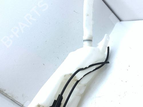 Used Windscreen washer tank RENAULT CLIO III (BR0/1, CR0/1) 1.2 16V (BR02, BR0J, BR11, CR02, CR0J, CR11) (75 hp) 31921547
