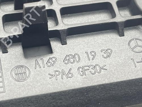 Armrest / Center console MERCEDES-BENZ A-CLASS (W169) A 200 (169.033, 169.333) | BP31178200I20 