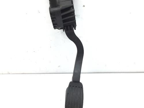 Used Pedal FORD KA (RU8) 1.2 (69 hp) 17544447
