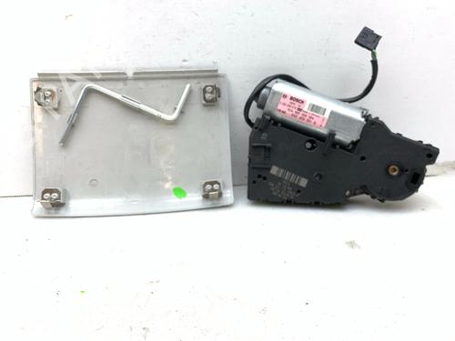 Schiebedachmotor für Schiebedachmotor VW POLO IV (9N_, 9A_) 1.4 16V (75 hp) 36231043 36231043