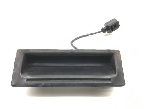 Used Tailgate handle VW GOLF IV Variant (1J5) 1.9 TDI (101 hp) 8117431