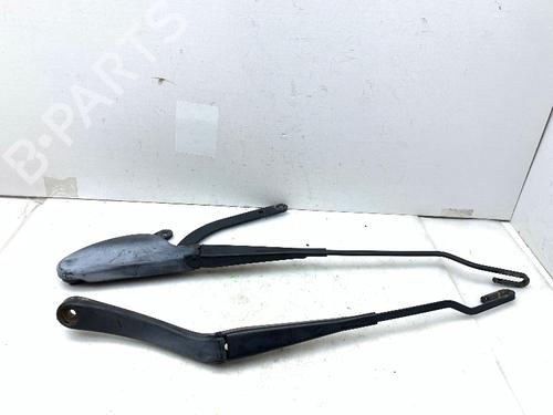 Used Front windshield wiper arm Front windshield wiper arm MERCEDES-BENZ C-CLASS (W203) C 180 (203.035) (129 hp) 36342879 36342879