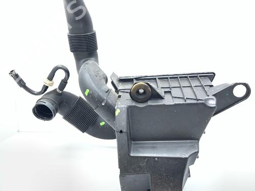Used Air filter box VW FOX Hatchback (5Z1, 5Z3, 5Z4) 1.2 (55 hp) 31087939
