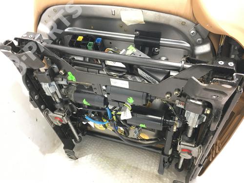 Left front seat JAGUAR X-TYPE I (X400) 2.5 V6 All-wheel Drive | BP10417479C15 