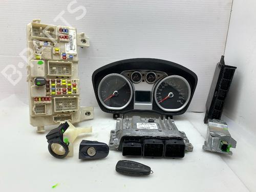 Used Engine control unit (ECU) Engine control unit (ECU) FORD KUGA I 2.0 TDCi 4x4 (163 hp) 33289704 33289704