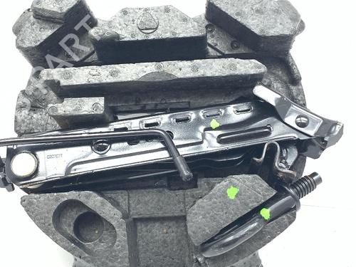 Andre FORD FIESTA V (JH_, JD_) 1.3 (60 hp) 31553704