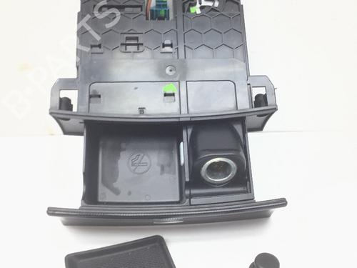 Cup/Object holder MERCEDES-BENZ M-CLASS (W164) ML 320 CDI 4-matic (164.122) | BP19731922I37 