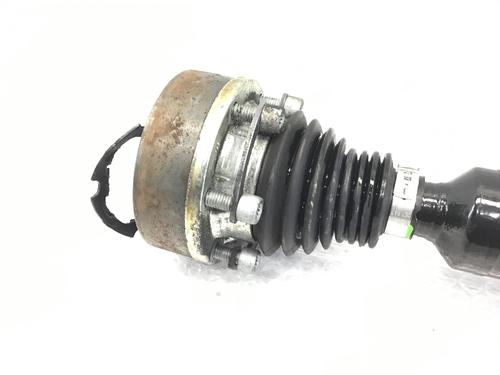 Drivaksel fortil Højre VW PASSAT B6 Variant (3C5) 1.4 TSI | BP16467096M39 