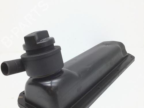 Valve cover VW GOLF IV (1J1) 2.0 | BP18266395M124 