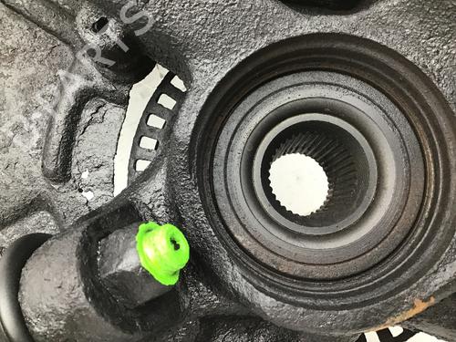 Achsschenkel links vorne AUDI A3 (8L1) 1.6 | BP28103654M25