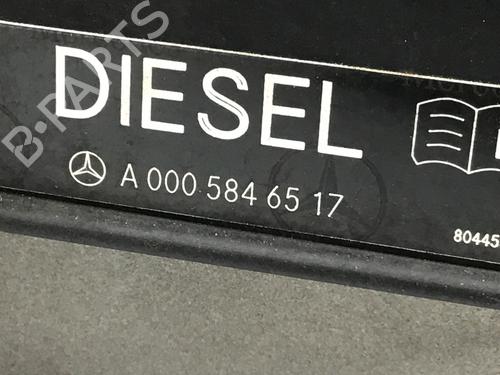 Fuel flap MERCEDES-BENZ E-CLASS (W212) E 350 CDI (212.025) | BP23682223C131 