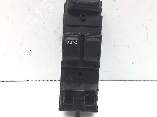 Used Left front window switch SUZUKI WAGON R+ Hatchback (EM) 1.2 (SR412) (69 hp) 29864249