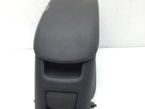 Armrest / Center console OPEL MERIVA B MPV (S10) 1.4 (75) (100 hp) 17457071