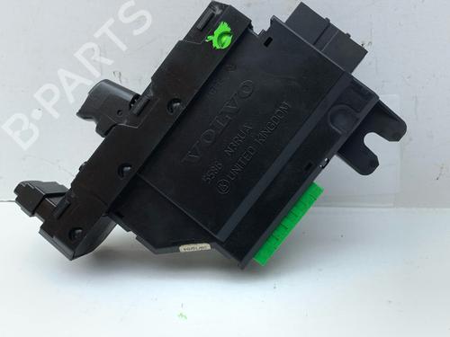 Left front window switch VOLVO V70 II (285) D5 | BP32087617I27 