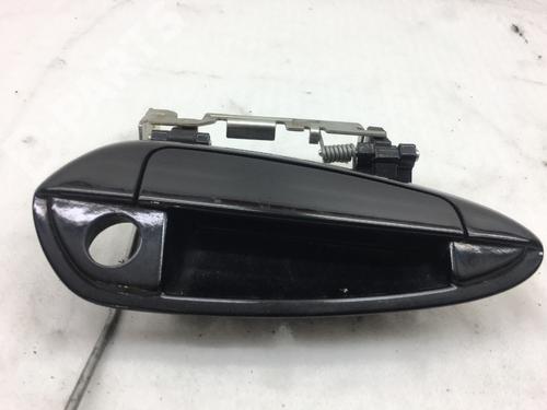 Used Front right exterior door handle FIAT GRANDE PUNTO (199_) 1.4 (199AXB11, 199AXB1A, 199BXB1A, 199AXL1A) (77 hp) 8891771