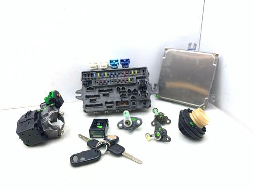 Used Engine control unit (ECU) Engine control unit (ECU) HONDA JAZZ II (GD_, GE3, GE2) 1.3 iDSi (GD1) (83 hp) 39917120 39917120