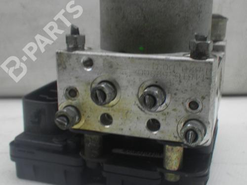 ABS Bremseaggregat TOYOTA YARIS VERSO (_P2_) 1.3 (NCP20_, NCP22_, NCP20R, NCP22R) (84 hp) 6165543