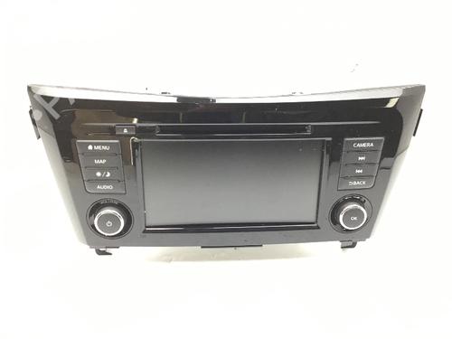 Used Radio NISSAN QASHQAI II (J11, J11_) 1.3 DIG-T (160 hp) 28414410
