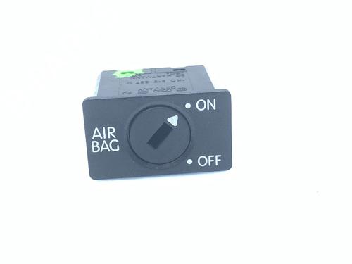 Used Switch VW GOLF V (1K1) 1.6 (102 hp) 32190603