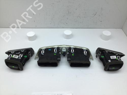 Air vent NISSAN QASHQAI II (J11, J11_) 1.3 DIG-T | BP28414433I21 