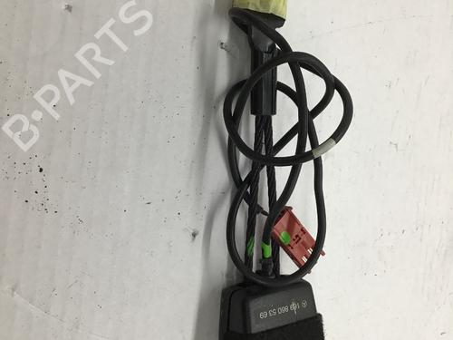 Used Seat buckle MERCEDES-BENZ A-CLASS (W169) A 170 (169.032, 169.332) (116 hp) 19406943