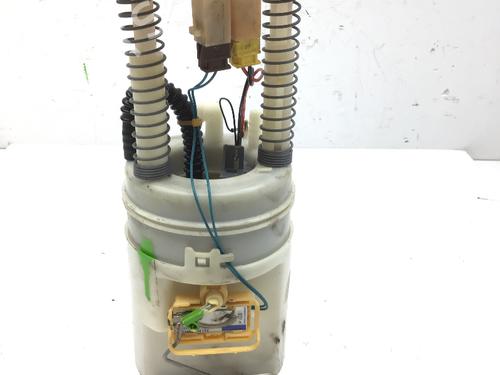 Used Fuel pump MERCEDES-BENZ A-CLASS (W169) A 150 (169.031, 169.331) (95 hp) 22221585