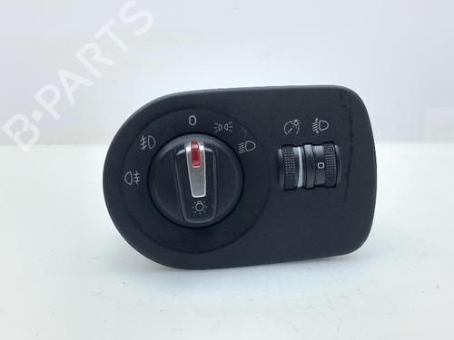 Used Headlight switch Headlight switch 37689758 37689758