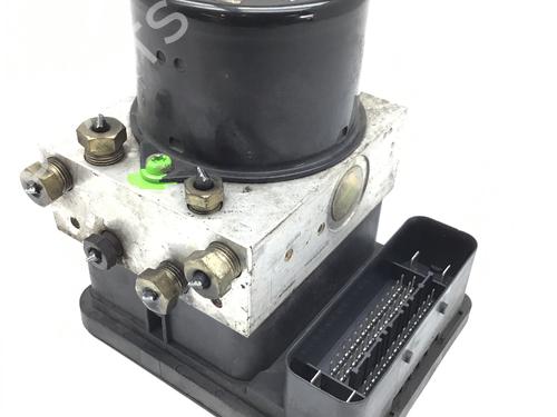 Used ABS pump FORD FIESTA V (JH_, JD_) 1.3 (60 hp) 26121427