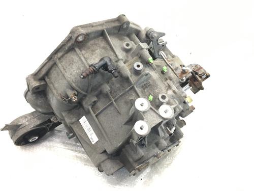 Used Gearbox OPEL SIGNUM Hatchback (Z03) 2.2 direct (F48) (155 hp) 10210397