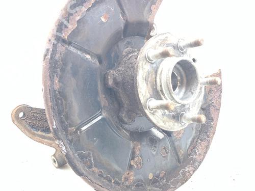 Used Left rear steering knuckle Left rear steering knuckle FORD KUGA I 2.0 TDCi 4x4 (163 hp) 33289726 33289726
