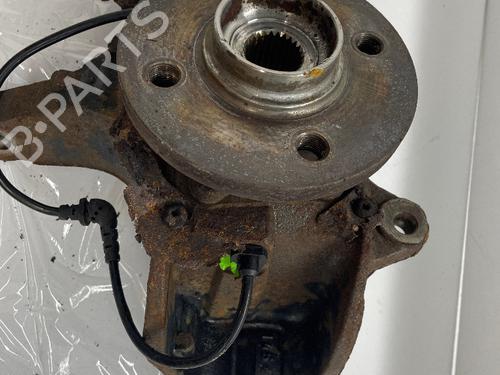Used Left front steering knuckle MINI MINI (R56) Cooper (120 hp) 27590394