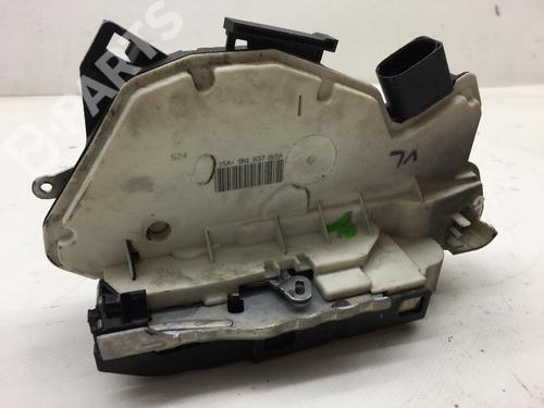 Used Electronic module SEAT IBIZA IV ST (6J8, 6P8) 1.6 TDI (90 hp) 8398548