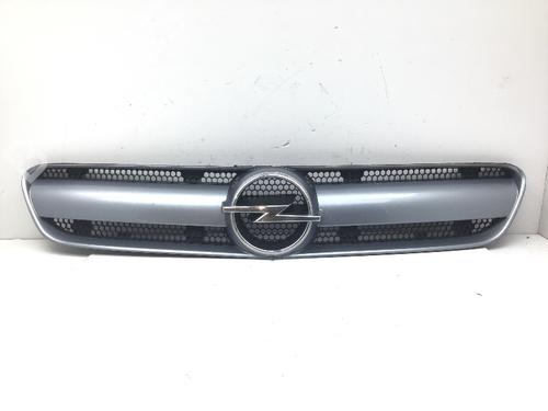 Used Grille OPEL SIGNUM Hatchback (Z03) 2.2 direct (F48) (155 hp) 30204874