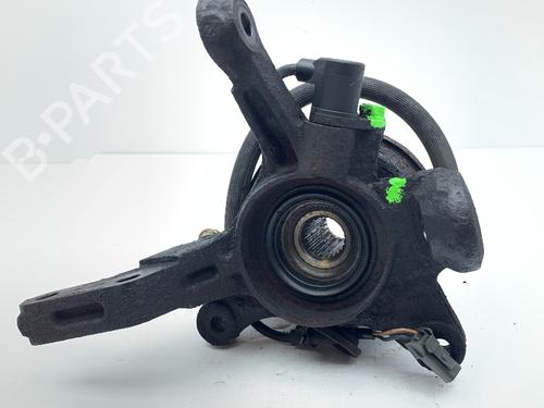 Høyre Styrespindel lagerhus NISSAN MICRA II (K11) 1.0 i 16V (K11) (54 hp) 30883904