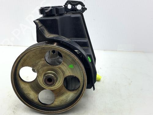 Used Steering pump Steering pump PEUGEOT 206 SW (2E/K) 1.6 16V (109 hp) 39992616 39992616