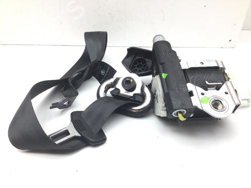 Høyre foran beltestrammer SKODA FABIA II (542) 1.4 (86 hp) 30110790