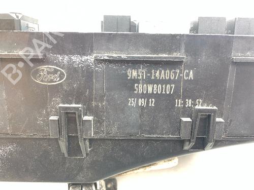 Fuse box FORD KUGA I 2.0 TDCi 4x4 | BP33467692E1 - Image 3