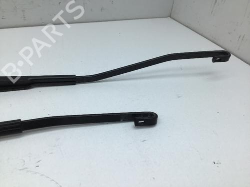 Front windshield wiper arm NISSAN QASHQAI II (J11, J11_) 1.3 DIG-T | BP28414417C143