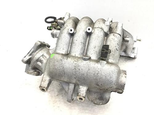 Intake manifold VOLVO V40 Estate (645) 1.8 i | BP17530870M70 