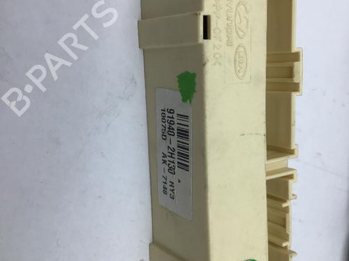 Engine control unit (ECU) HYUNDAI i30 Estate (FD) 1.6 CRDi | BP20325611M57