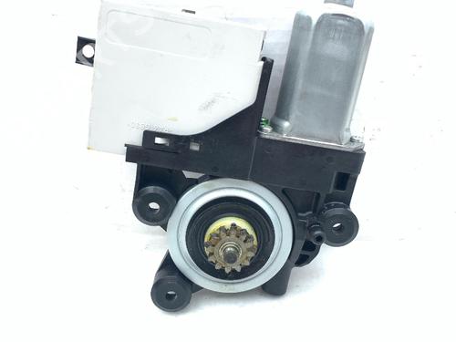 Right front window motor FORD KUGA I 2.0 TDCi 4x4 | BP33436584E20 - Image 2