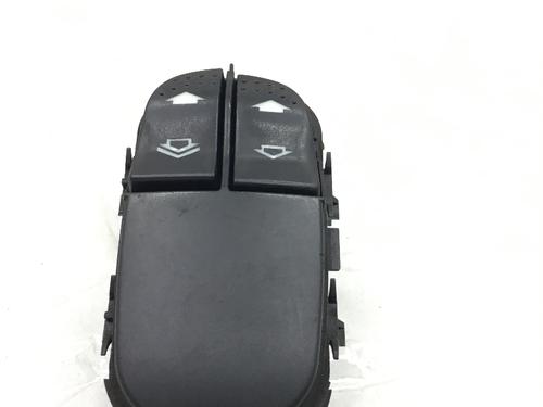 Used Left front window switch Left front window switch FORD FOCUS I Turnier (DNW) 1.8 16V (115 hp) 8869529 8869529