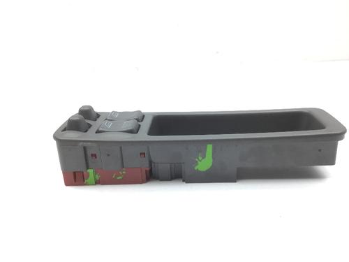 Switch VOLVO V40 Estate (645) 1.8 i | BP17530882I30 